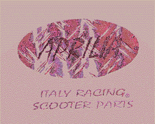 płyta aluminiowa ryflowana z napisem Aprilia