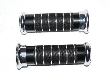UNIVERSAL HANDLES WITH METAL SPONGE